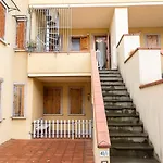 M285 - Marcelli, Comodo Trilocale Con Terrazzo Апартаменты