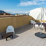 Апартаменты M285 - Marcelli, Comodo Trilocale Con Terrazzo