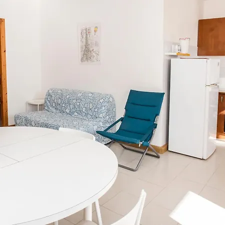 דירה M285 - Marcelli, Comodo Trilocale Con Terrazzo מרצ'לי