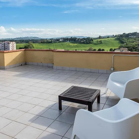 Daire M285 - Marcelli, Comodo Trilocale Con Terrazzo Marcelli