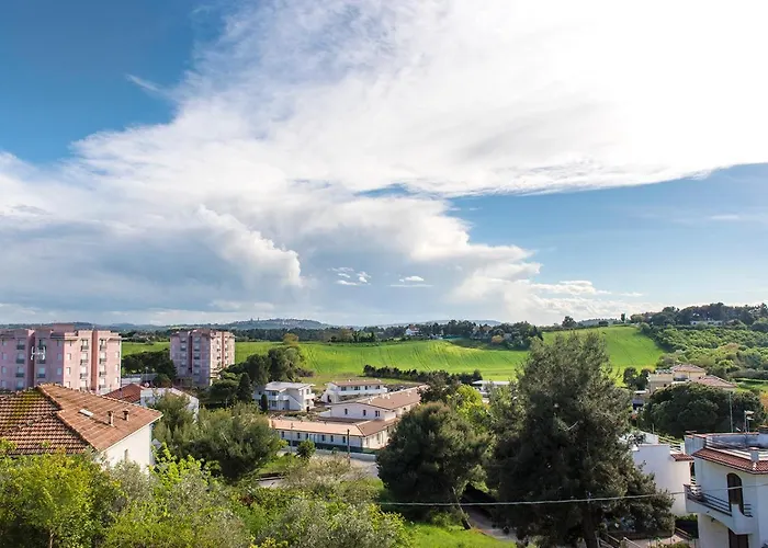 M285 - Marcelli, Comodo Trilocale Con Terrazzo * Marcelli