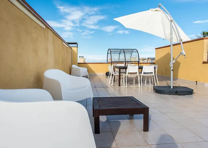 M285 - Marcelli, Comodo Trilocale Con Terrazzo Appartement *
